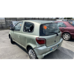 Moteur essuie glace arriere TOYOTA YARIS 1