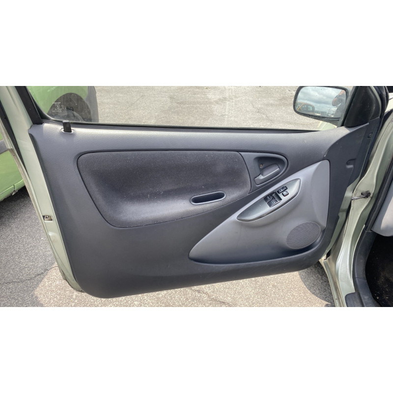 Moteur essuie glace arriere TOYOTA YARIS 1 Photo n°14