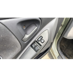 Moteur essuie glace arriere TOYOTA YARIS 1