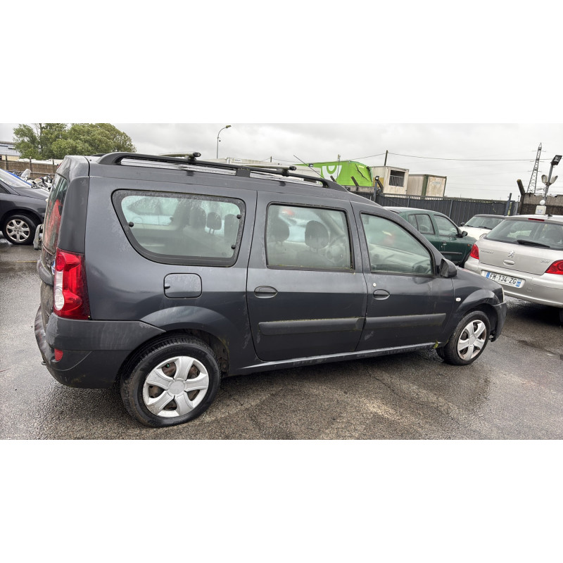 Pare choc arriere DACIA LOGAN MCV 1 Photo n°12
