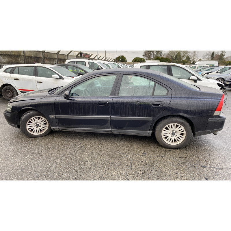 Pare choc avant VOLVO S 60 1 Photo n°13