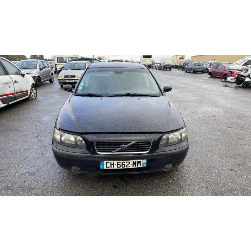 Pare choc avant VOLVO S 60 1 Photo n°15