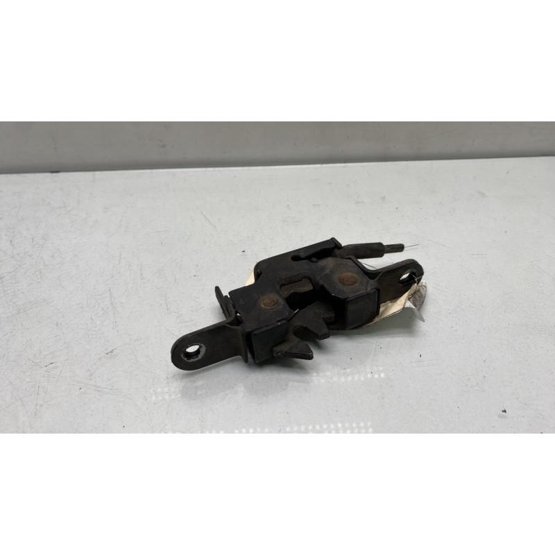 Fermeture de capot RENAULT SCENIC 3 Photo n°1