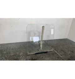 Vitre avant droit RENAULT MASTER 1