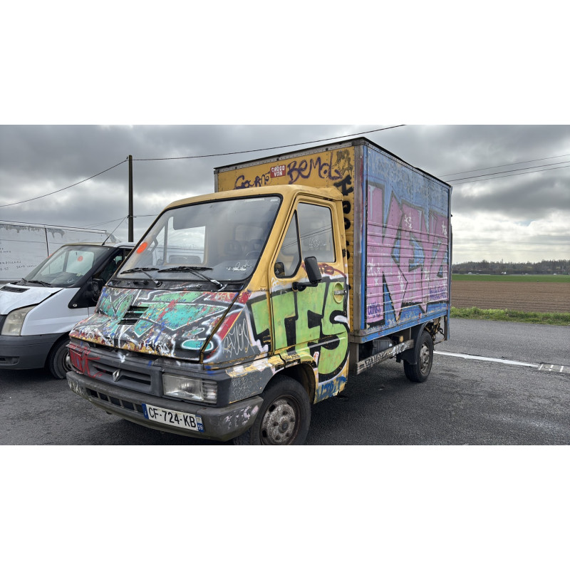 Vitre avant gauche RENAULT MASTER 1 Photo n°5