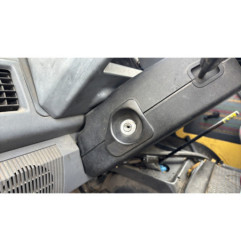 Vitre avant gauche RENAULT MASTER 1