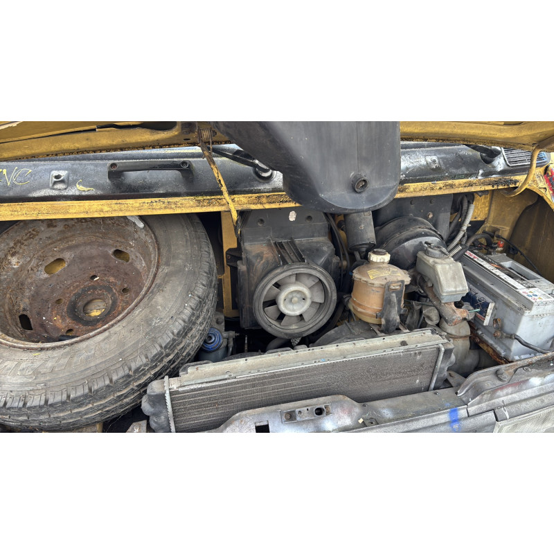 Vitre avant gauche RENAULT MASTER 1 Photo n°15