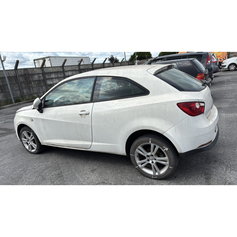 Trappe d'essence SEAT IBIZA 4 Photo n°9