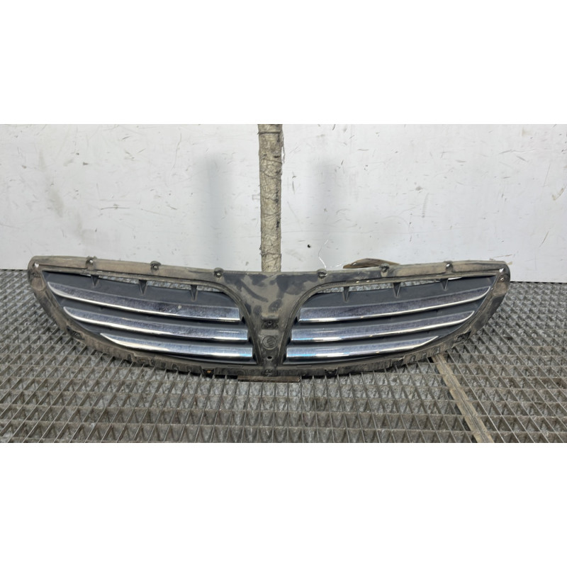 Calandre SSANGYONG KYRON Photo n°1