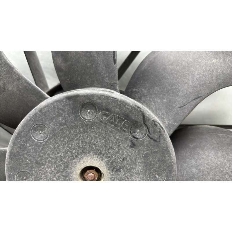Moto ventilateur radiateur RENAULT MASTER 3 Photo n°2