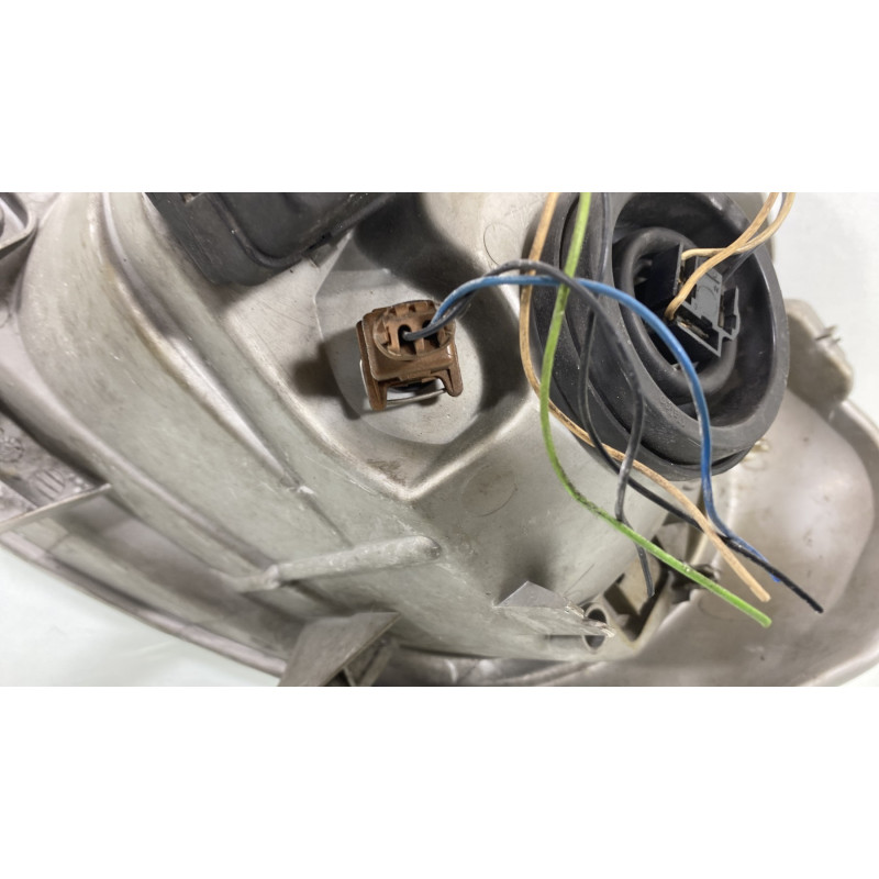 Optique avant principal droit (feux)(phare) VAUXHALL VIVARO 1 Photo n°6