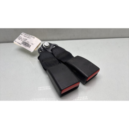 Attache ceinture arriere droit DACIA SANDERO 2