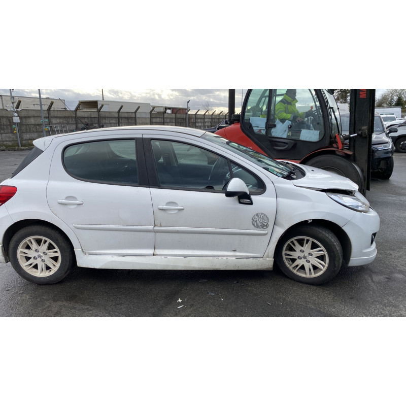 Boitier BSI PEUGEOT 207 Photo n°12