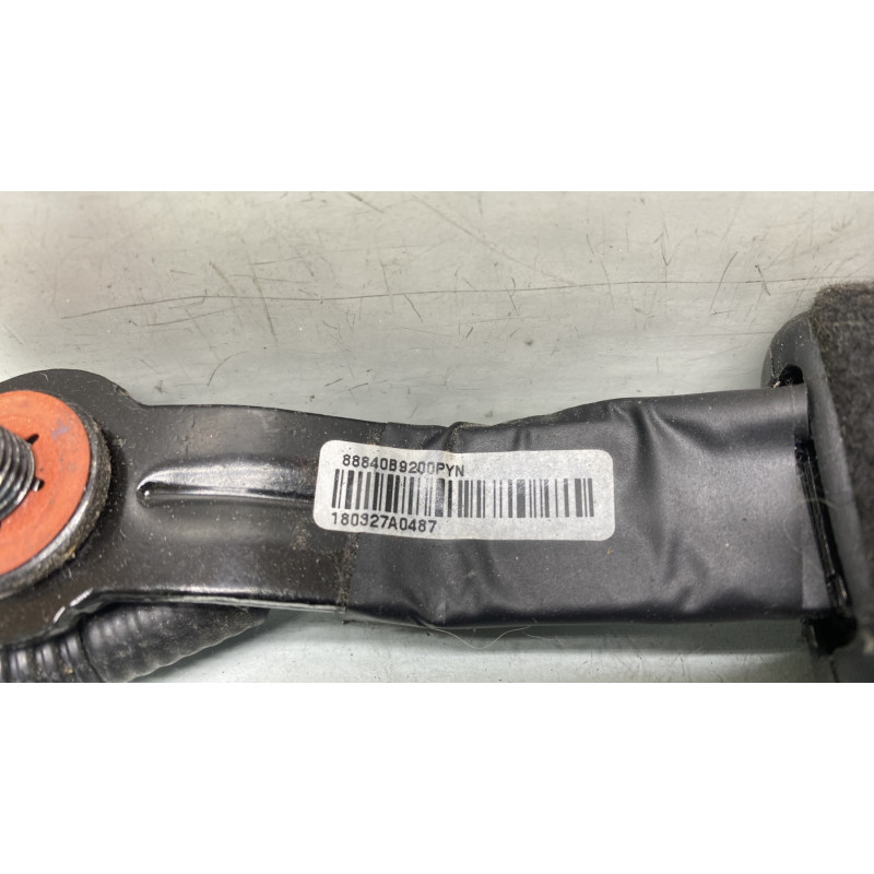 Attache ceinture avant droit HYUNDAI I 10 2 Photo n°4