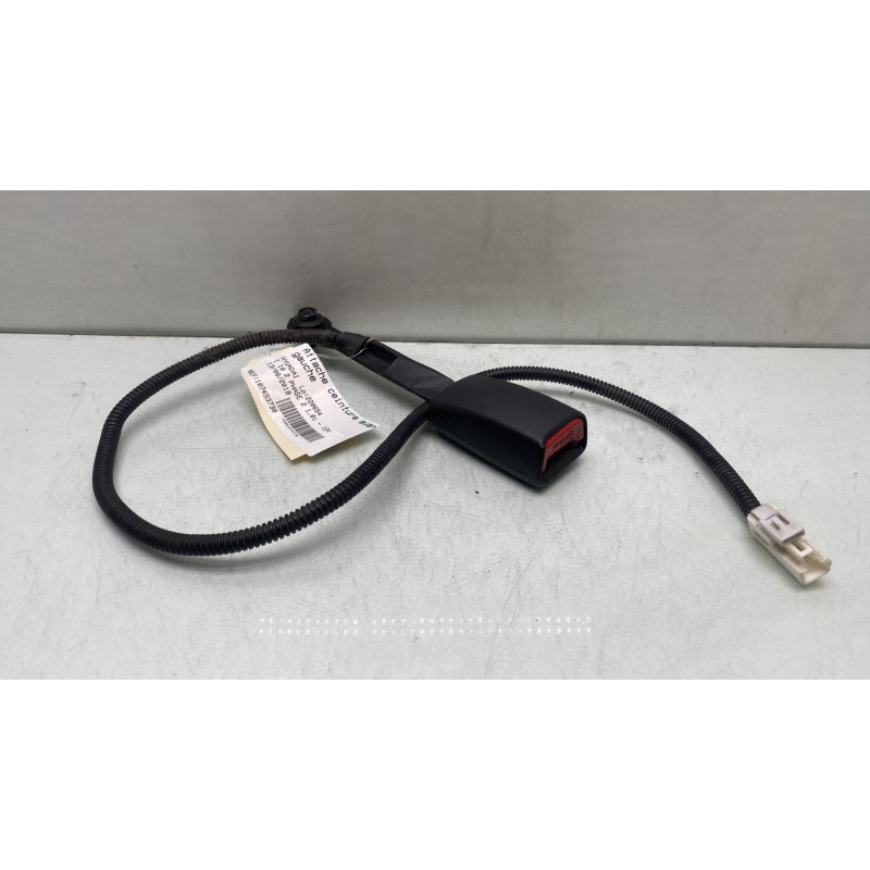Attache ceinture avant gauche HYUNDAI I 10 2 Photo n°1