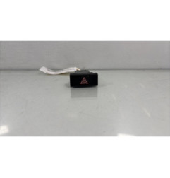 Bouton de warning HYUNDAI I 10 2 Photo n°1