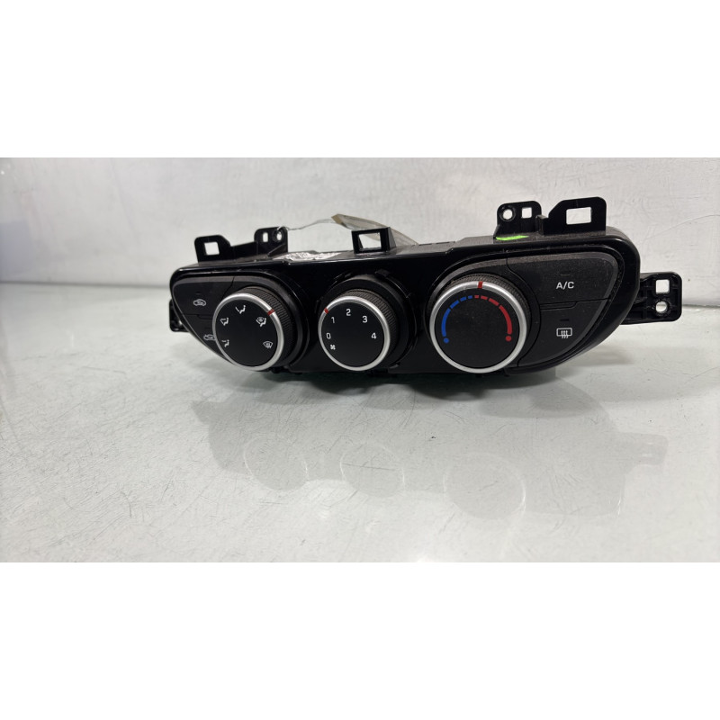 Commande chauffage HYUNDAI I 10 2 Photo n°3
