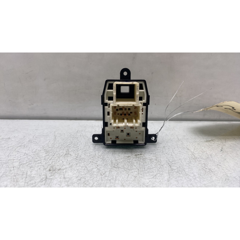 Commande retroviseurs HYUNDAI I 10 2 Photo n°3