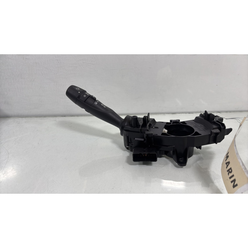 Commodo phare HYUNDAI I 10 2 Photo n°4