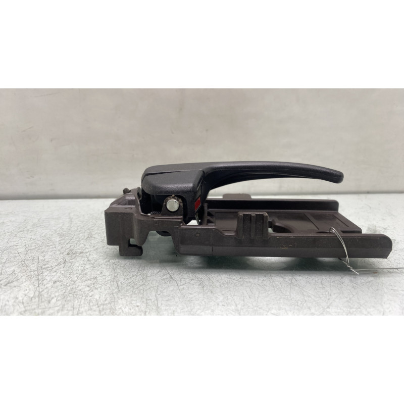 Poignee interieur arriere droit HYUNDAI I 10 2 Photo n°3