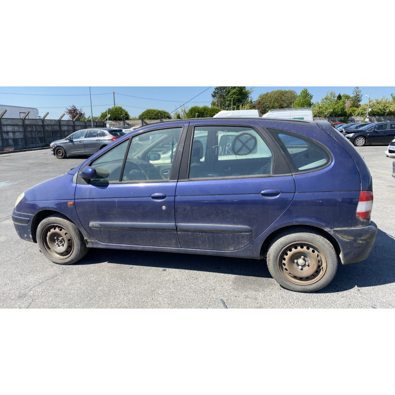 Aile avant droit RENAULT SCENIC 1 Photo n°10