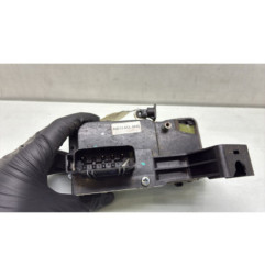 Serrure avant droit FORD FIESTA 5