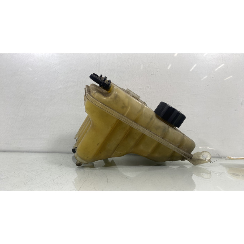 Vase d'expansion PEUGEOT 407 Photo n°4