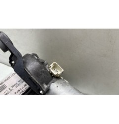 Moteur essuie glace arriere PEUGEOT 106