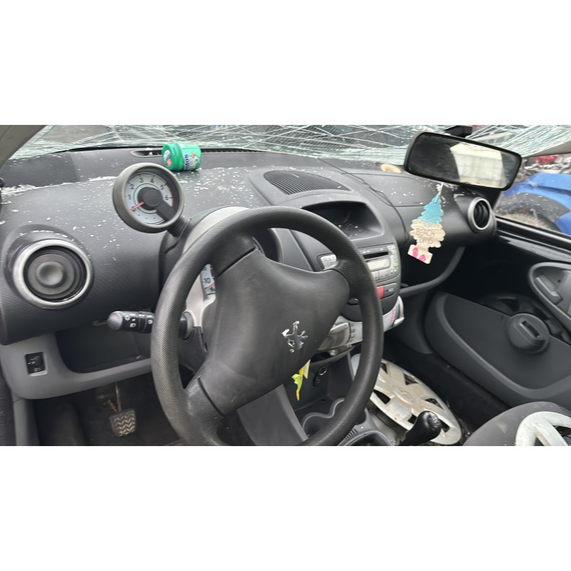 Compte tours PEUGEOT 107 Photo n°17