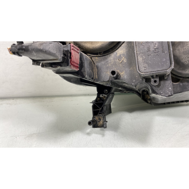 Optique avant principal gauche (feux)(phare) OPEL ZAFIRA B Photo n°5