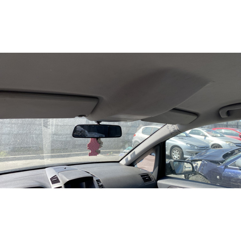 Verin de coffre OPEL ZAFIRA B Photo n°19