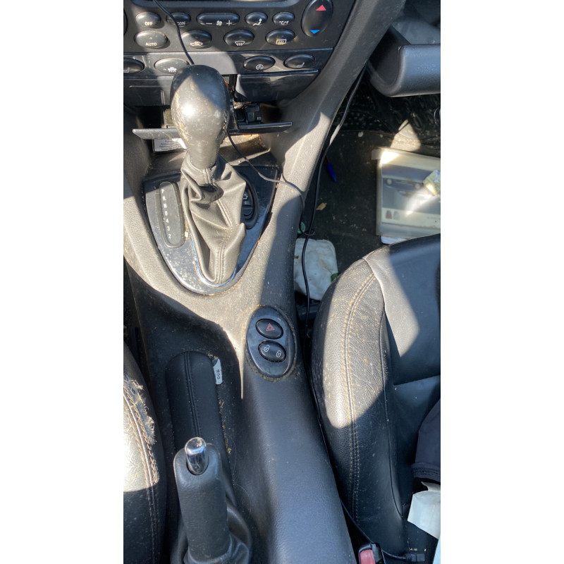 Bouton de warning ROVER 75 Photo n°20