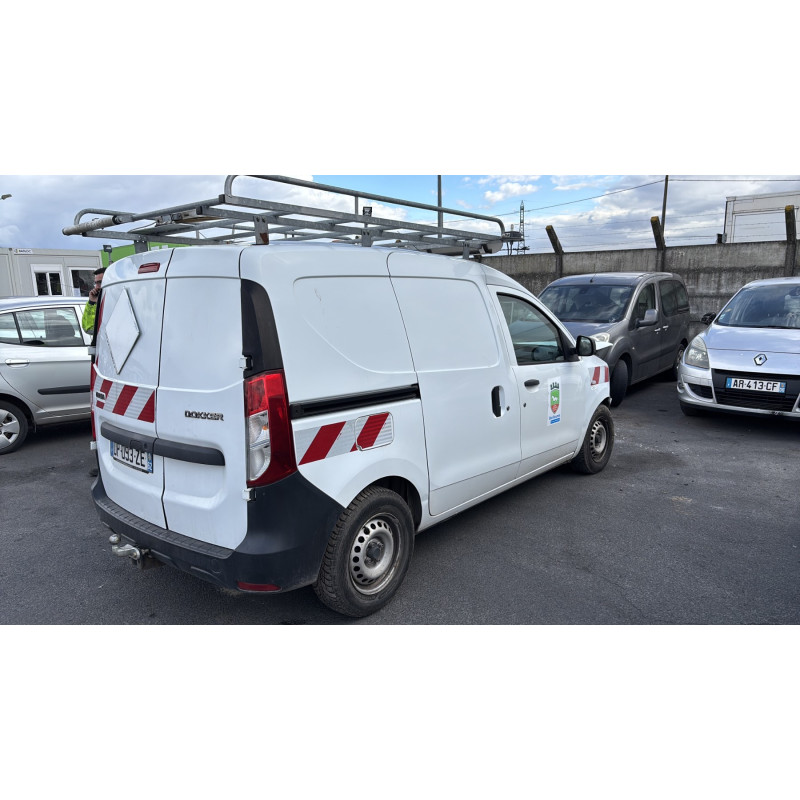 Antenne DACIA DOKKER Photo n°12
