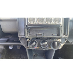Poignee porte arriere gauche VOLKSWAGEN POLO 4