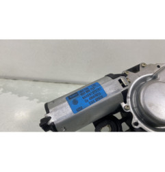 Moteur essuie glace arriere VOLKSWAGEN POLO 4