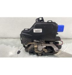 Serrure avant droit VOLKSWAGEN POLO 4