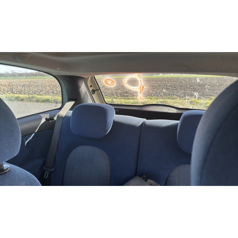 Calandre LANCIA YPSILON 4 Photo n°14