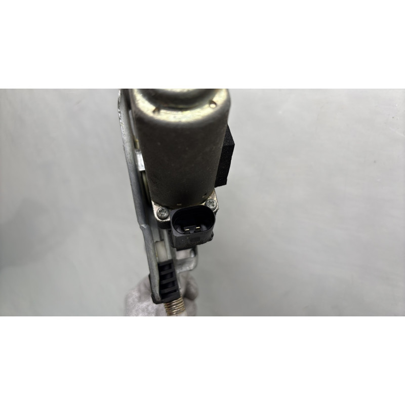 Leve vitre electrique avant droit FORD FOCUS 1 Photo n°6