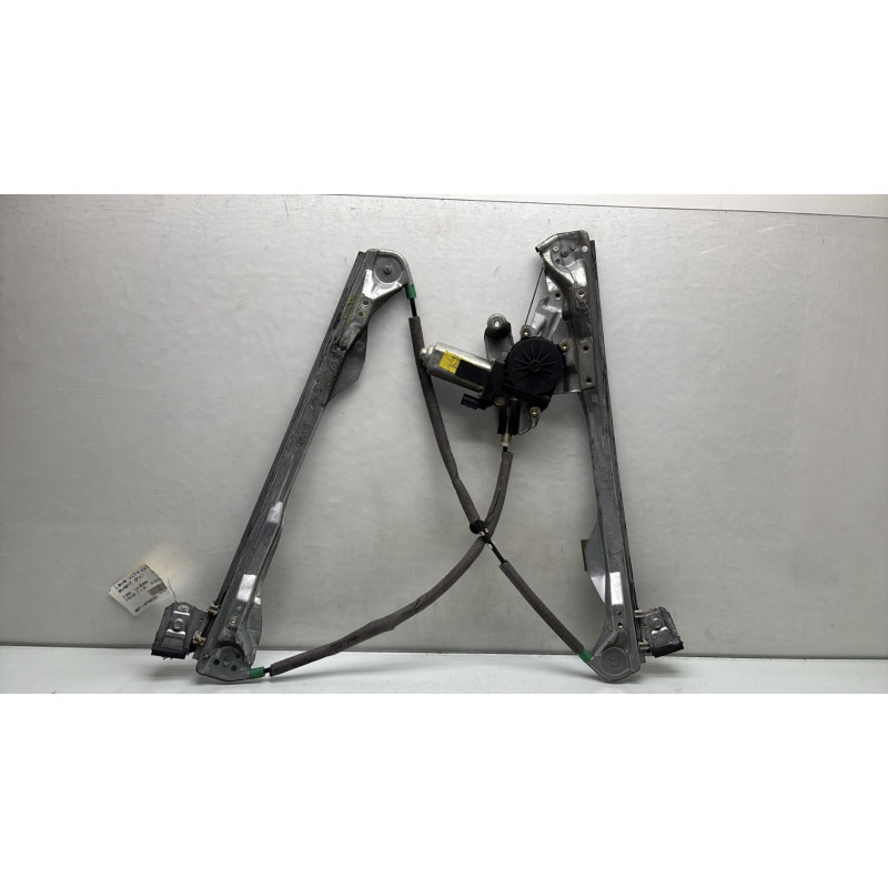 Leve vitre electrique avant droit FORD FOCUS 1 Photo n°7