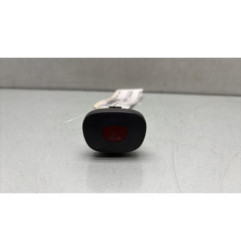Bouton de warning RENAULT CLIO 2 Photo n°1