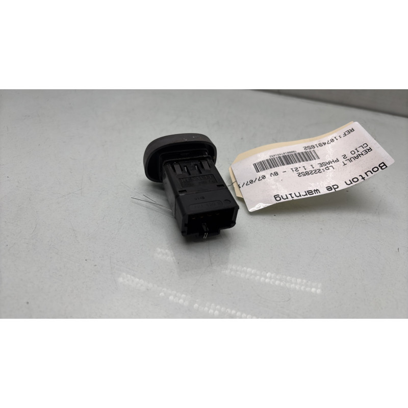 Bouton de warning RENAULT CLIO 2 Photo n°2