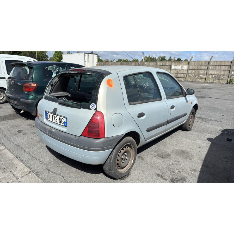 Bouton de warning RENAULT CLIO 2 Photo n°6
