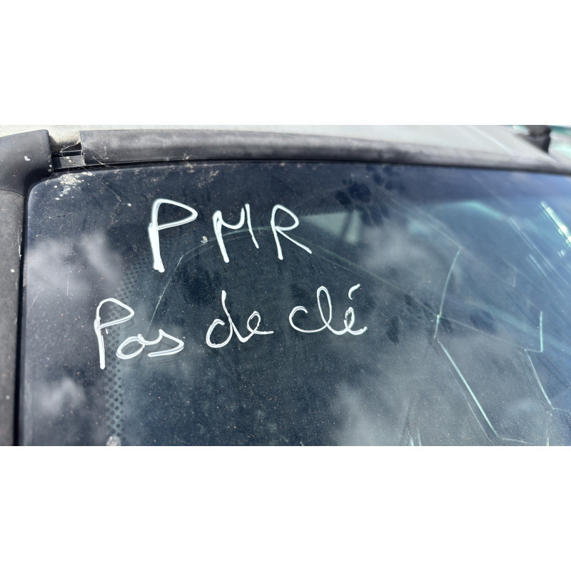 Bouton de warning RENAULT CLIO 2 Photo n°13