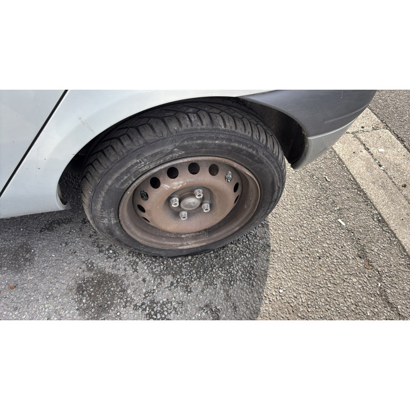 Bouton de warning RENAULT CLIO 2 Photo n°20