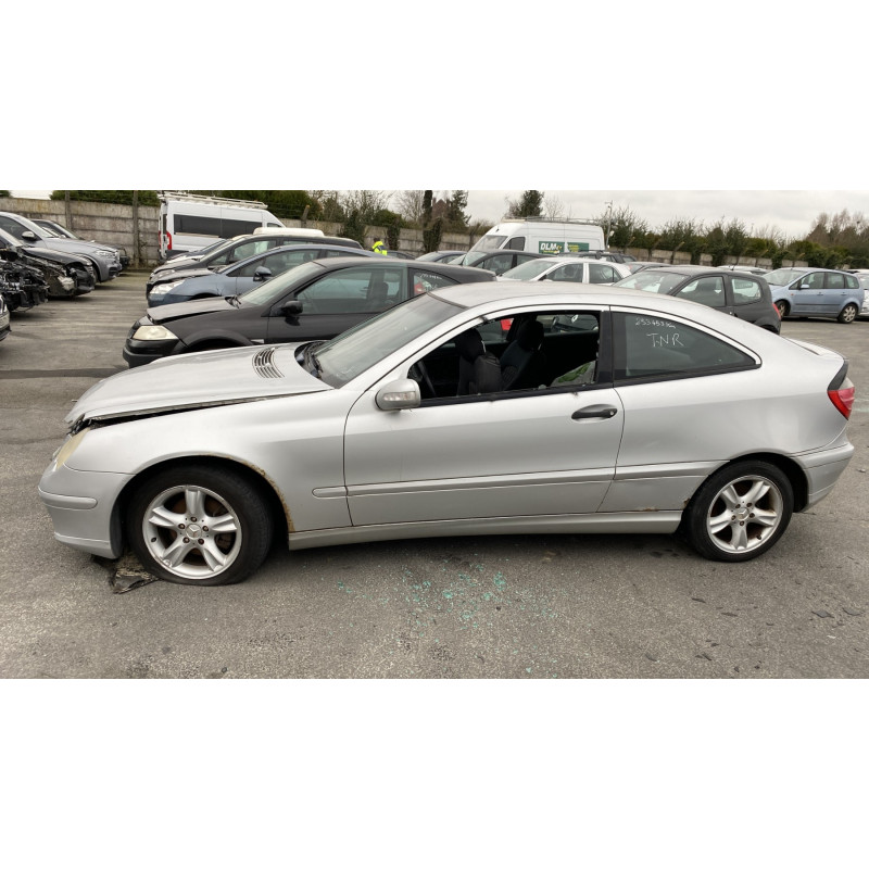 Feu arriere principal gauche (feux) MERCEDES CLASSE C 203 COUPE SPORT Photo n°10