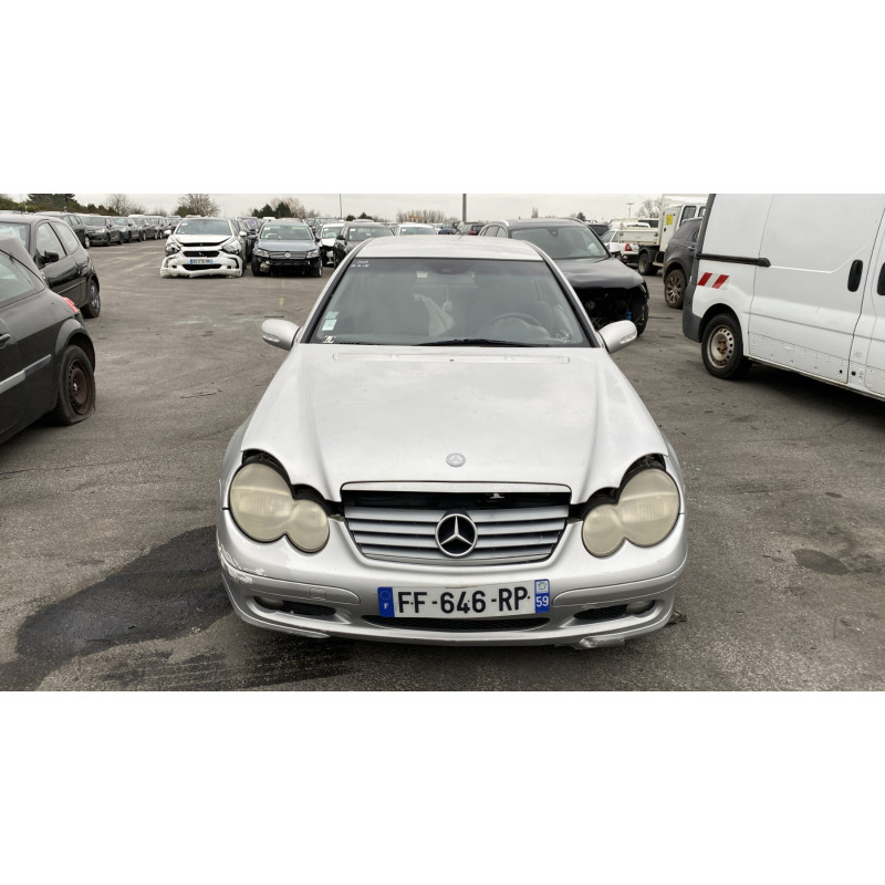 Feu arriere principal gauche (feux) MERCEDES CLASSE C 203 COUPE SPORT Photo n°12