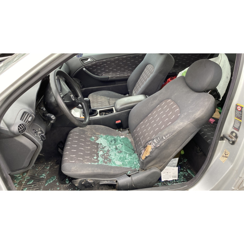 Feu arriere principal gauche (feux) MERCEDES CLASSE C 203 COUPE SPORT Photo n°15