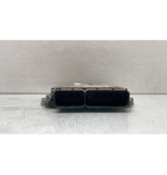 Calculateur moteur OPEL ZAFIRA B