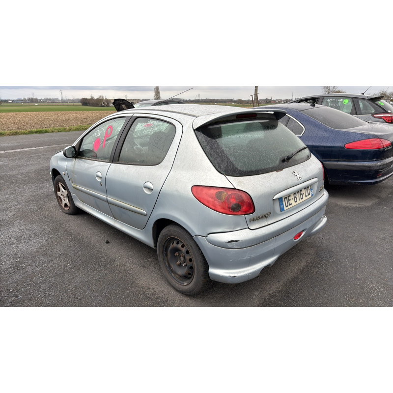 Bouton de coffre PEUGEOT 206 Photo n°8