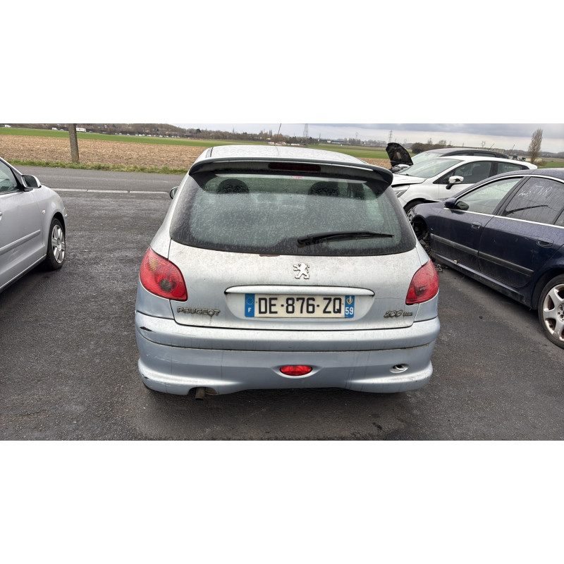 Bouton de coffre PEUGEOT 206 Photo n°9
